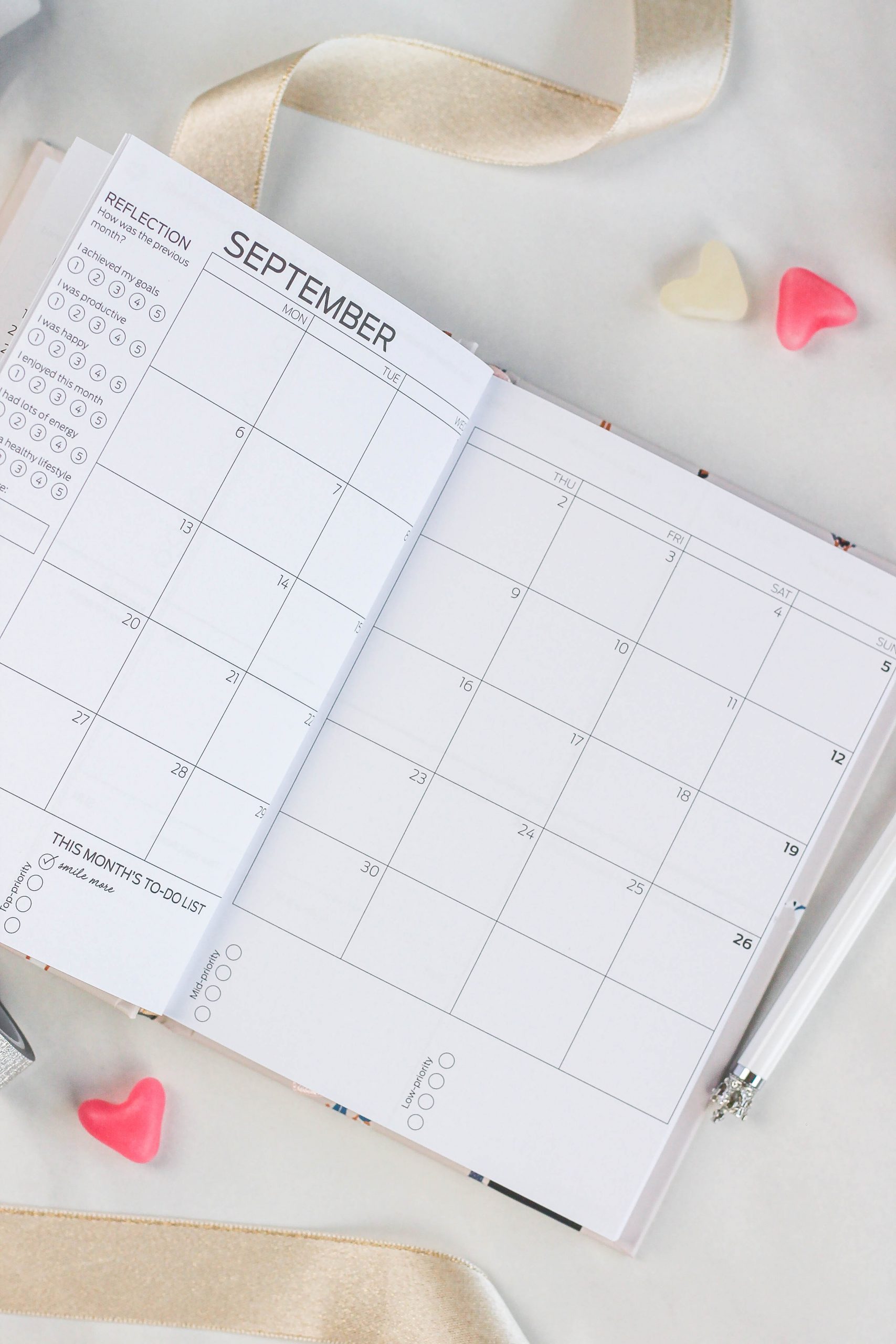 Планировщик Happy Calender 2026 на английском языке, на спирали - dream — изображение 14