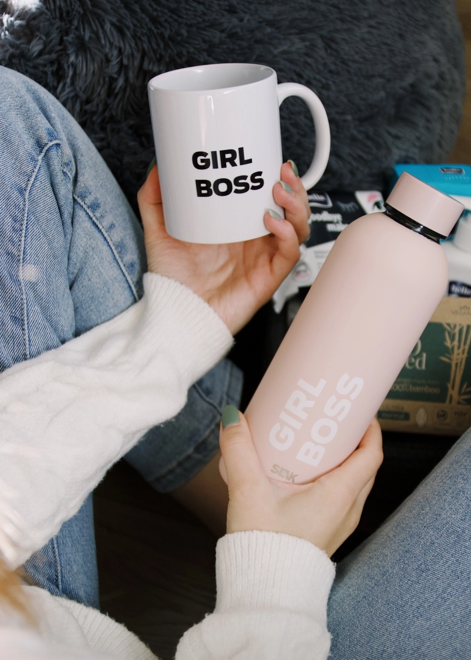 Дизайнерская кружка - girl boss — изображение 5