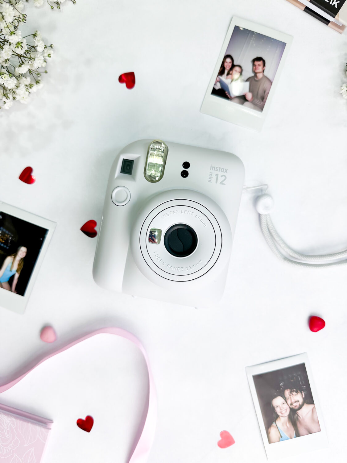 Камера мгновенной печати — Instax Mini 12 Fujifilm (белая)