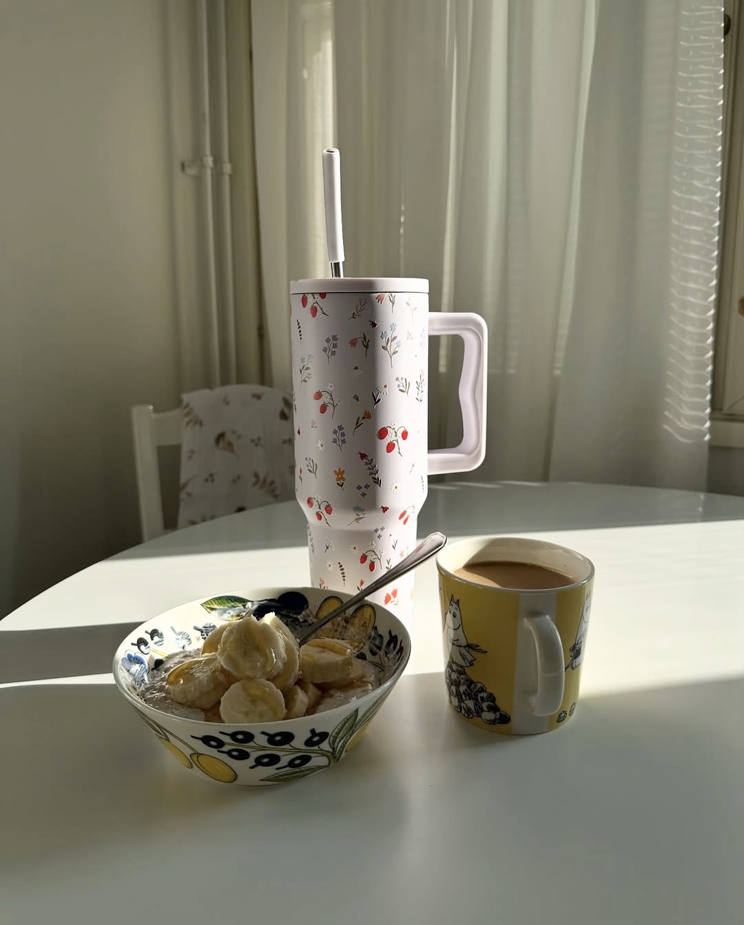 Термокружка Tumbler - клубника, 1200 мл — изображение 8